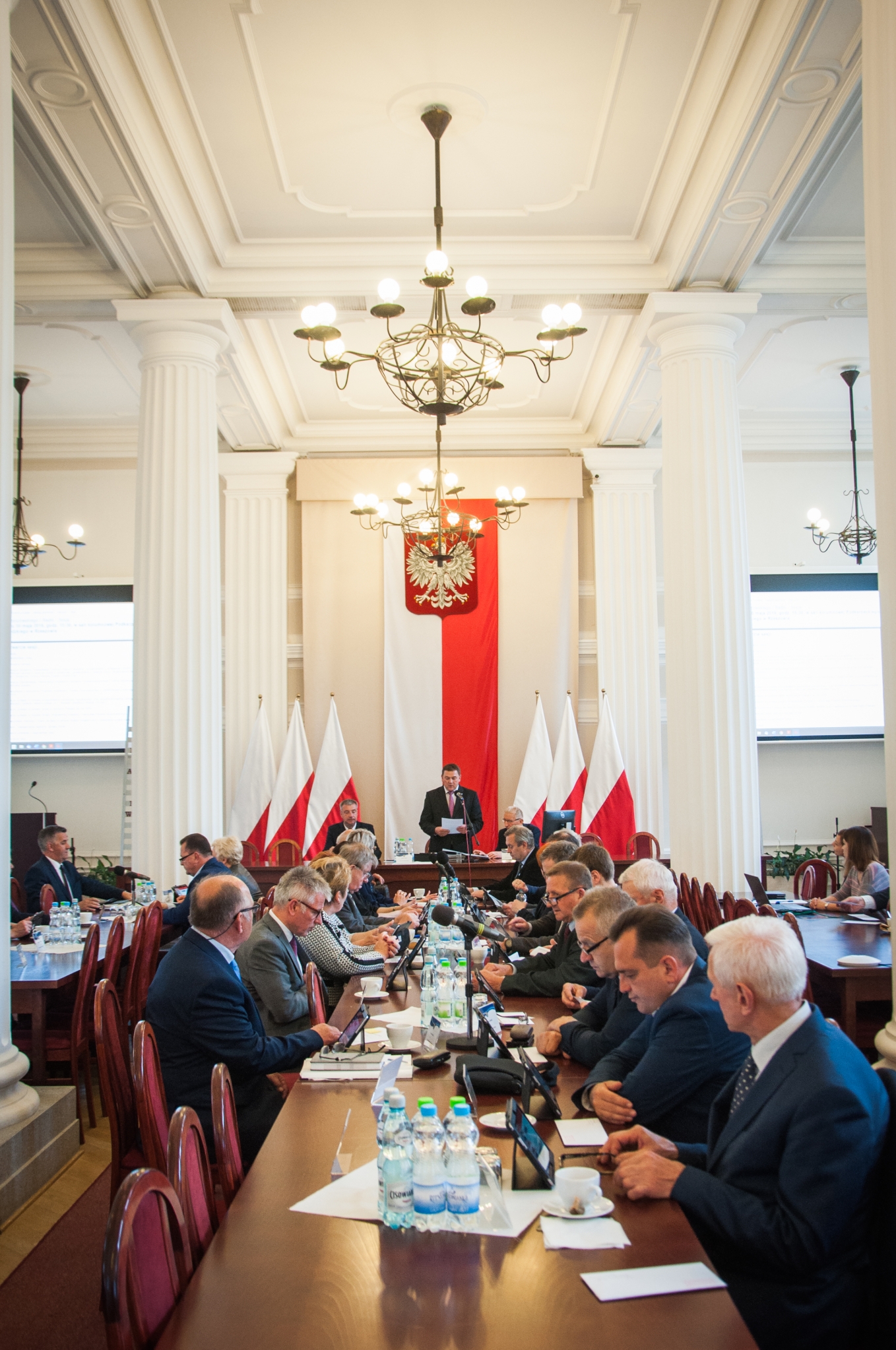 VIII sesja Rady Powiatu Rzeszowskiego kadencji 2018-2023