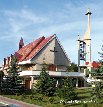 16.08.1981 - Poświęcony został plac pod budowę kościoła w Mogielnicy.