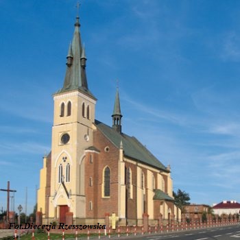 22.11. 1870 - Urodził się Tadeusz Stachurski. Zasłużony kapłan i wieloletni proboszcz parafii w Trzcianie (od 1915 roku aż do śmierci w  1931 roku).