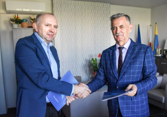 Realizacja grantu "Cyfrowy Powiat" przez Powiat Rzeszowski