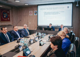 Podjęcie wsparcia dla osób bezrobotnych podczas LX Sesji Rady Powiatu Rzeszowskiego