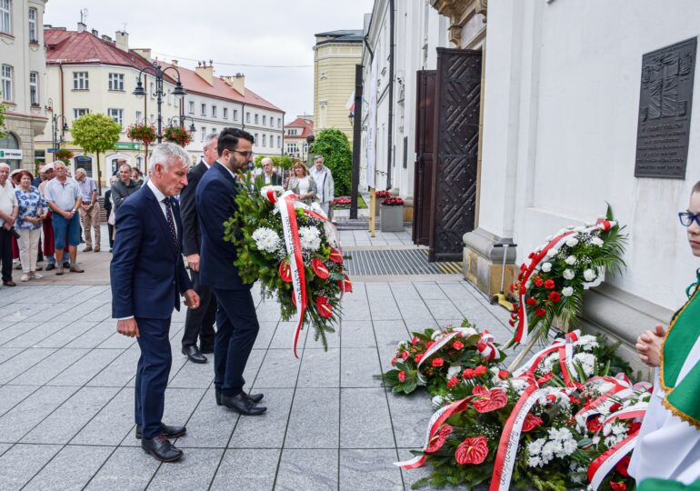 OBCHODY UPAMIĘTNIAJĄCE OFIARY ZBRODNI WOŁYŃSKIEJ