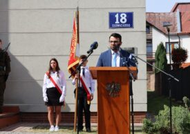 Odsłonięcie tablicy ku pamięci żołnierzy 24. Pułku Ułanów w 85. rocznicę obrony Rzeszowa