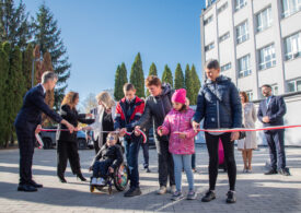 Otwarcie budynku Powiatowego Centrum Pomocy Rodzinie i Poradni Psychologiczno-Pedagogicznej Nr 1 w Rzeszowie