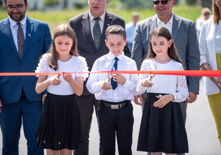 Otwarcie mostu w Kamieniu – inwestycja za ponad 2 miliony służy mieszkańcom