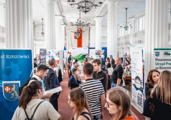 Razem przełamujemy bariery – giełda pracy dla osób z niepełnosprawnościami