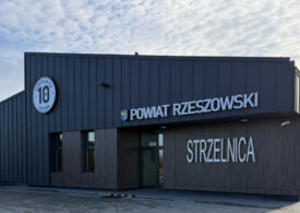 Kryształowa Cegła dla strzelnicy powiatu rzeszowskiego „Dycha” — inwestycja, która zdobyła uznanie na arenie międzynarodowej.