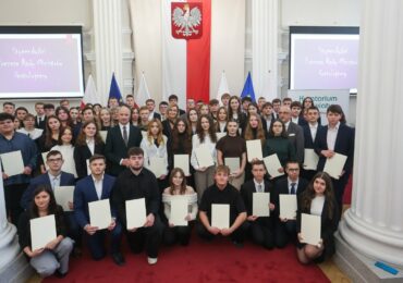 Uroczyste wręczenie Stypendiów Prezesa Rady Ministrów dla uczniów powiatowych szkół