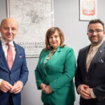 𝐀𝐠𝐥𝐨𝐦𝐞𝐫𝐚𝐜𝐣𝐚 𝐑𝐳𝐞𝐬𝐳𝐨𝐰𝐬𝐤𝐚 𝐫𝐞𝐚𝐥𝐢𝐳𝐮𝐣𝐞 𝐜𝐞𝐥𝐞