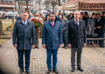 Z wdzięcznością i pamięcią o&nbsp;żołnierzach AK