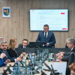 Inwestycje w kulturę, sport, bezpieczeństwo i opiekę społeczną – podsumowanie XXII Sesji Rady Powiatu Rzeszowskiego