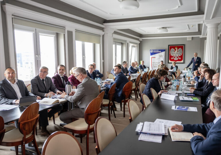 Powiat Rzeszowski wzmacnia bezpieczeństwo – szkolenie obronne administracji publicznej