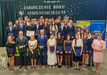 Uroczystość zakończenia roku szkolnego 2025/2026  w Zespole Szkół Zawodowych im. Kardynała Stefana Wyszyńskiego w Dynowie