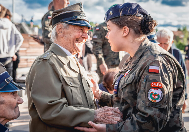 Historii najlepiej słucha się od tych, którzy ją tworzyli.