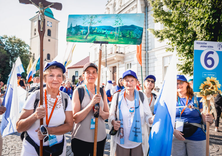 𝗡𝗶𝗲𝘀𝗶𝗲 𝗶𝗰𝗵 𝘄𝗶𝗮𝗿𝗮, 𝗽𝗿𝗼𝘄𝗮𝗱𝘇𝗶 𝗠𝗮𝗿𝘆𝗷𝗮 – 𝗿𝘂𝘀𝘇𝘆ł𝗮 𝟰𝟵. 𝗥𝘇𝗲𝘀𝘇𝗼𝘄𝘀𝗸𝗮 𝗣𝗶𝗲𝘀𝘇𝗮 𝗣𝗶𝗲𝗹𝗴𝗿𝘇𝘆𝗺𝗸𝗮