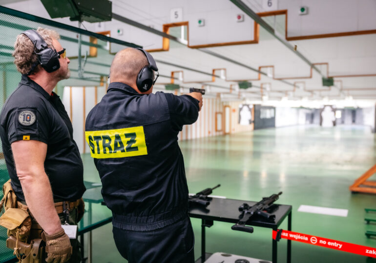 Powiat Rzeszowski szkoli strażaków OSP. Kolejny etap działań na rzecz bezpieczeństwa mieszkańców