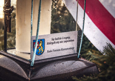 Odeszli w ostatnim roku. Wspominamy osoby związane z Powiatem Rzeszowskim